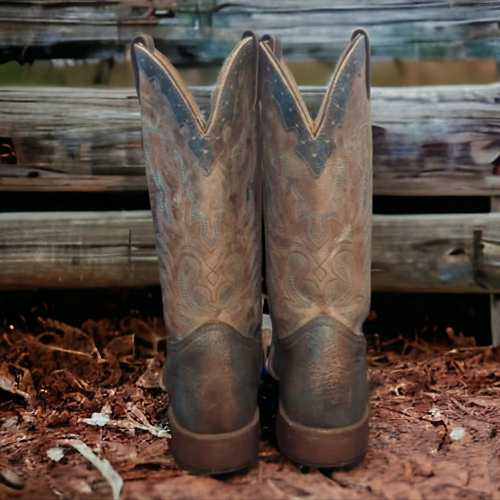 BOULET Boots #4071 mens 9E cowboy boots distressed Tan/Turqueza square toe EUC